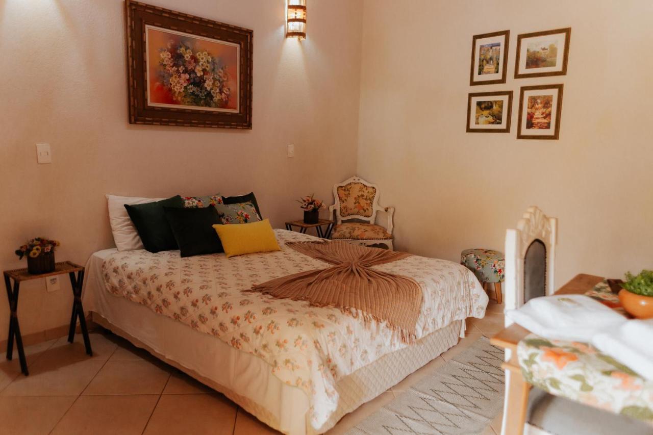 Hotel Pousada Chale Das Flores Sertãozinho Eksteriør bilde