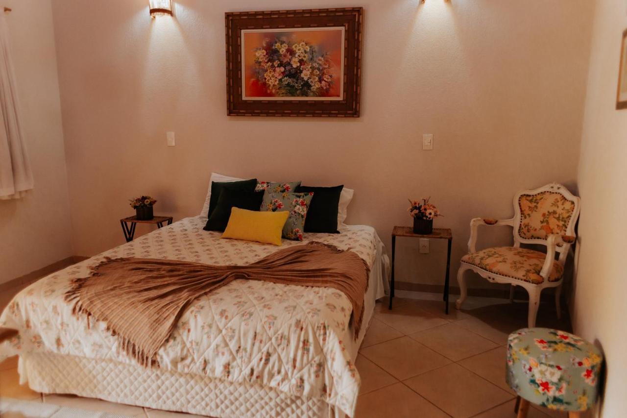 Hotel Pousada Chale Das Flores Sertãozinho Eksteriør bilde