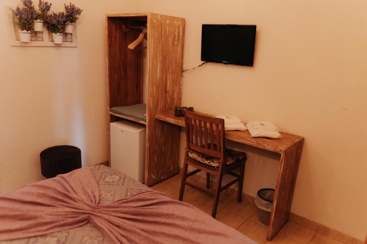 Hotel Pousada Chale Das Flores Sertãozinho Eksteriør bilde