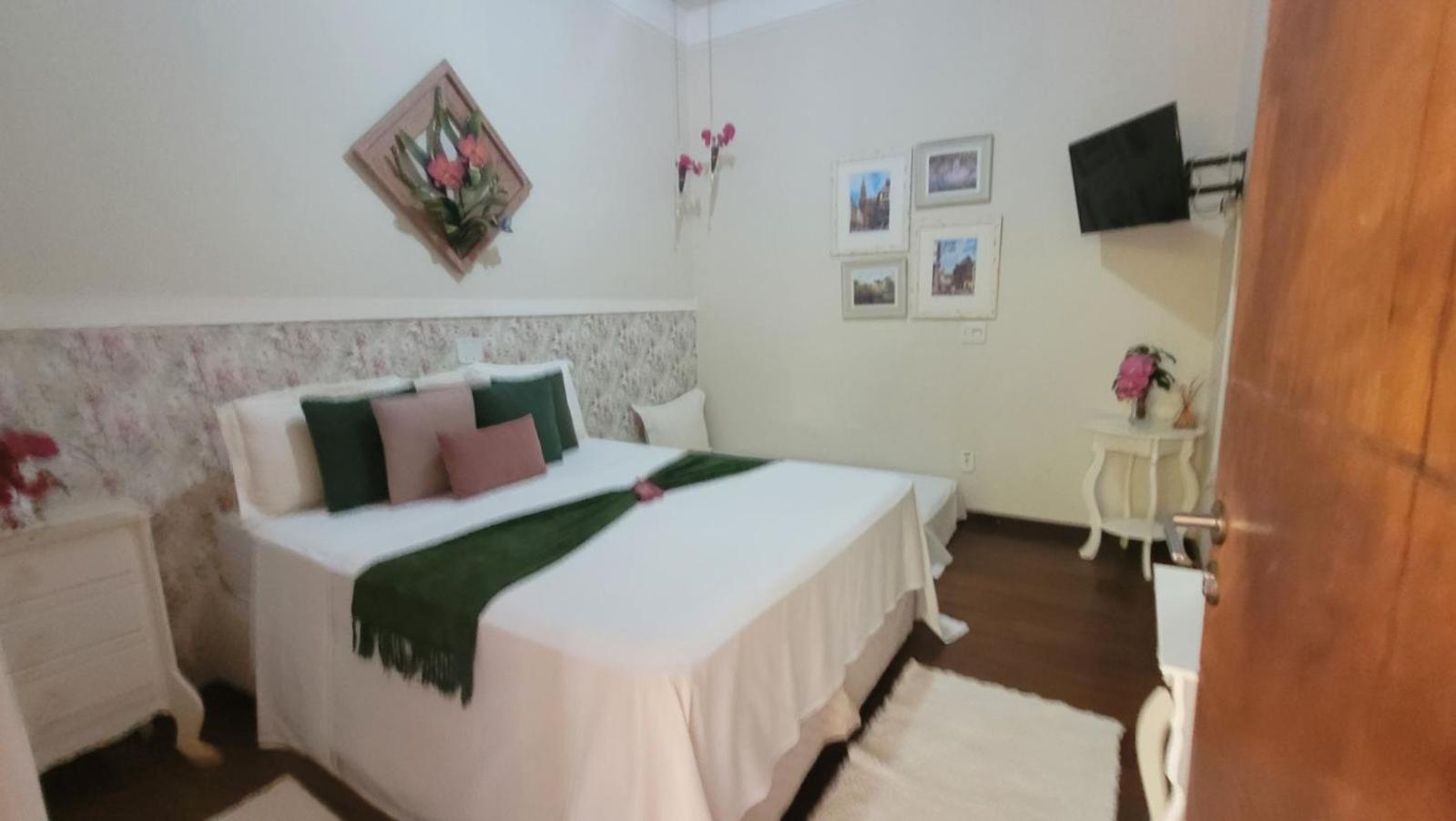 Hotel Pousada Chale Das Flores Sertãozinho Eksteriør bilde