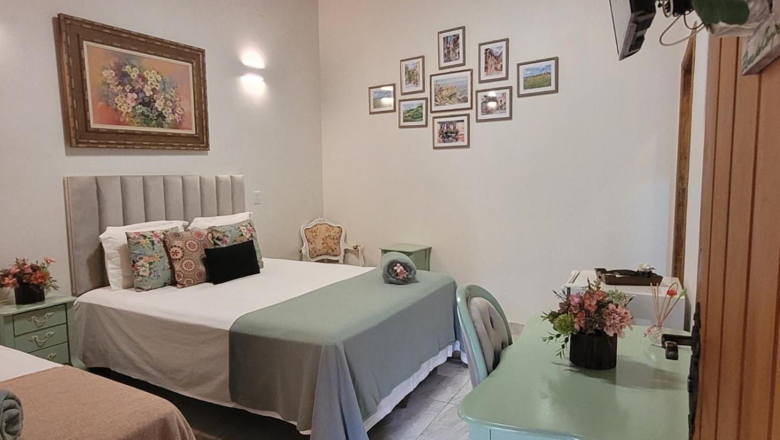 Hotel Pousada Chale Das Flores Sertãozinho Eksteriør bilde